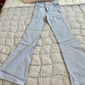 Hollister stretchy bell bottom pants